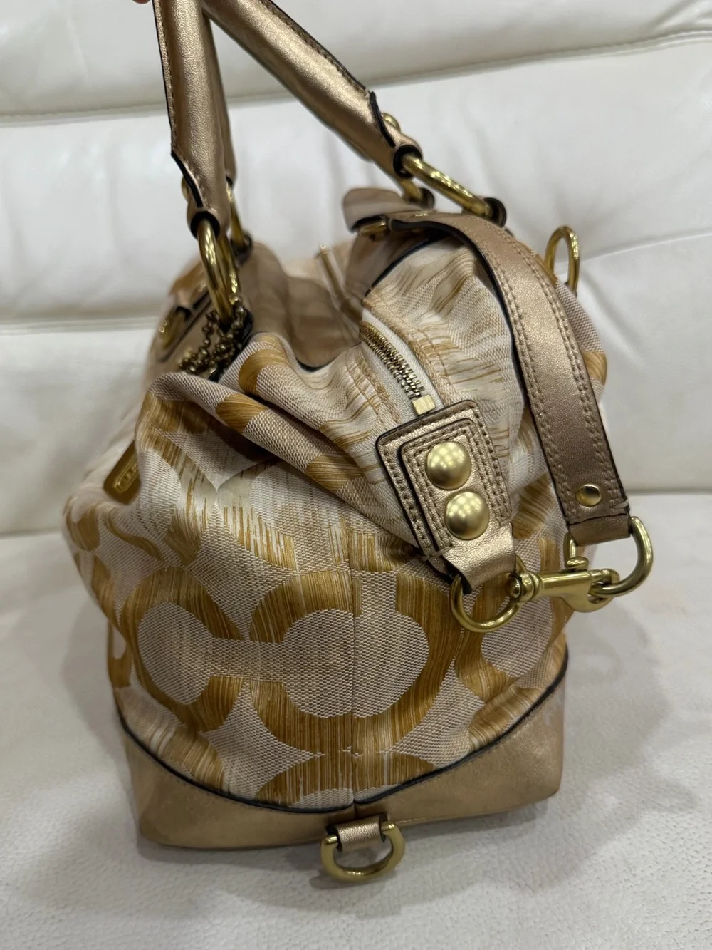 Coach Vintage Y2K Ashley Madison Metallic Gold Tan Satchel Purse Bag